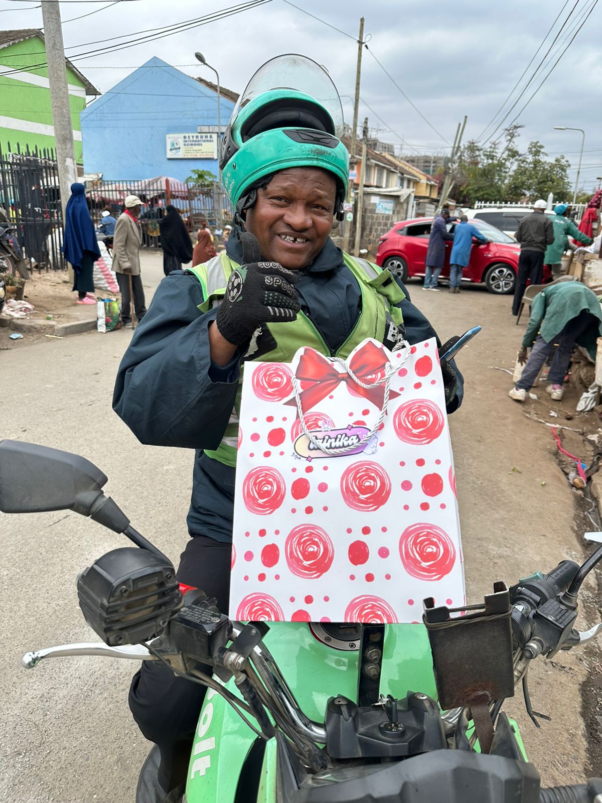 Delivery Driver with Lainika Bag